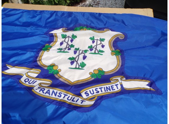 Like New Connecticut  State Flag