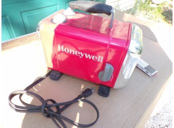 Honeywell  Electric Space Heater