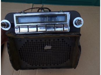 Cadillac Radio Model 7268166