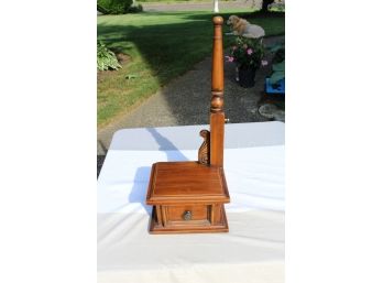 Very Cool Vintage Wooden Jewelry Stand