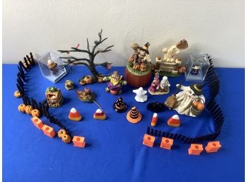 Halloween Figurine Lot