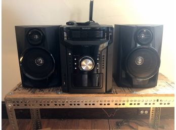 Sharp Stereo Model CD-DH950P With Two Speakers