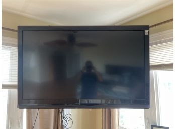 Insignia LCD TV Large Screen 54 Inch