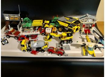 Lego City Sets 3178, 3648, 4209,4202, 4437, 7630, 7631, 60003, 60009, 60008, 60018  Retail $1000