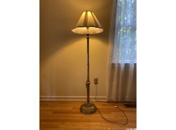 Round Shade Lamp