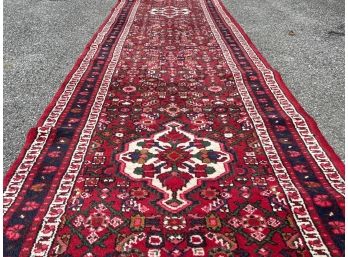 A Magnificent 32' Vintage Isfahan Hand Knotted And Dyed Wool Runner