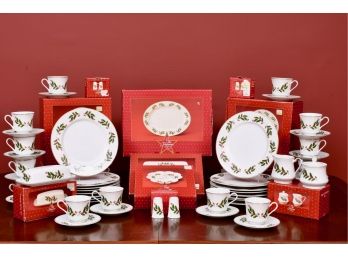 Collection Of All The Trimmings Holiday Dinnerware - Service For 16