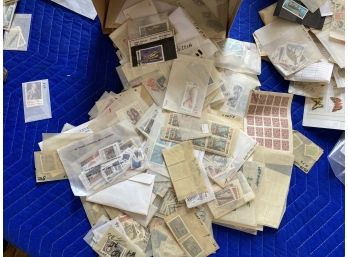 Thousands Of Foreign Stamps
