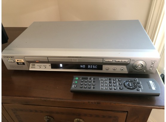 Sony DVD Player DVP-nS715P With Remote
