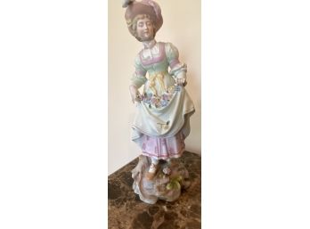 Meissen Porcelain Statue Lady Figure 4x10' Repaired