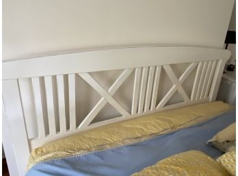 King Bed And Headboard Includes All Bedding
