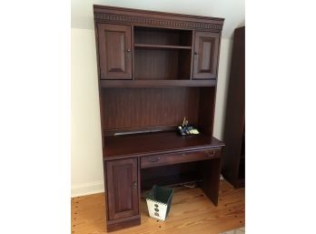 Hooker Furniture Solid Wood Computer Desk With Pullout Keyboard Tray 48x78x22