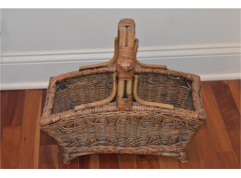 Sturdy Rectangular Wicker Basket 17.5x8x16