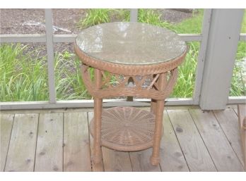 Wicker Patio Round Side Table 2 Of 2     21x24