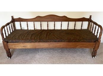 Antique Trundle Bed
