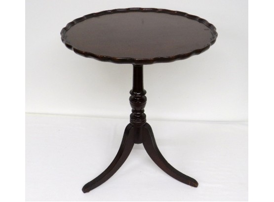 Attractive 3 Legged Table With Pie Crust Top