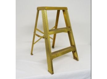 King Midas Was In The House - Checkout This Gold Colored Aluminum Folding 3 Step Stool