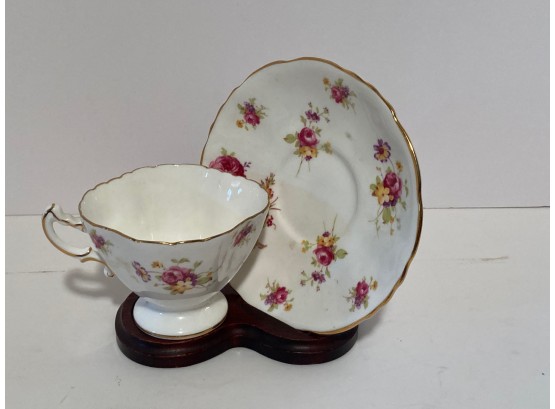 Vintage Hammersley Quatrefoil MultiColor Floral Teacup And Saucer Set