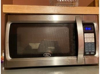 Oster Black And Silver Microwave