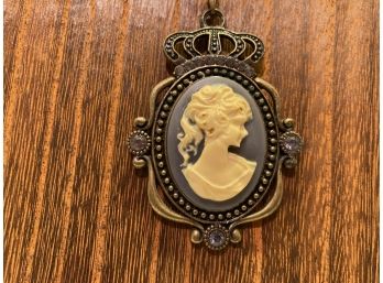 Vintage Hand Carved Resin Cameo Pendant