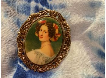 Vintage Victorian Woman Portrait Pin Ornate Gold Tone Frame
