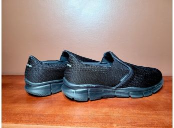 Skechers Black Slip On Dual-lite Mens Shoes- Size 8