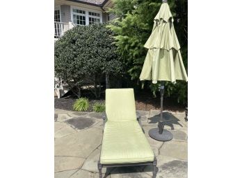 Restoration Hardware Lounge Chair With Cushion And Unbrella With Stand ($1250 Retail)