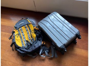 Brookstone Roller Bag And Oglio Backpack