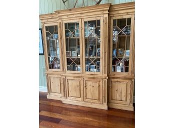 Distressed Wood Display Cabinet (2 Piece) READ DESCRIPTIONS CAREFULLY