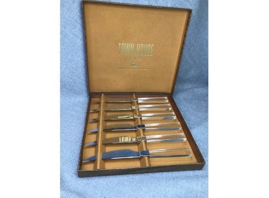 Set Of Six (6) Fabulous MCM / Midcentury / 60s-70s Retro Lucite Handled Knives In Original Box - NEVER USED -