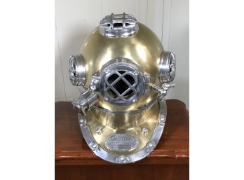 Incredible Antique Style U S NAVY / MORSE Style Diving Helmet - FANTASTIC PIECE - Full Size - Great Details !