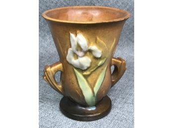 Lovely Vintage ROSEVILLE POTTERY Vase - Double Handled - Orange Iris Pattern - 1939-1946 - Nice Little Piece
