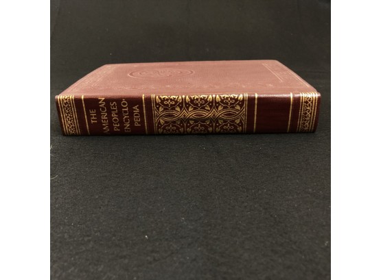 Vintage Book Lot 15 - The American Peoples Encyclopedia