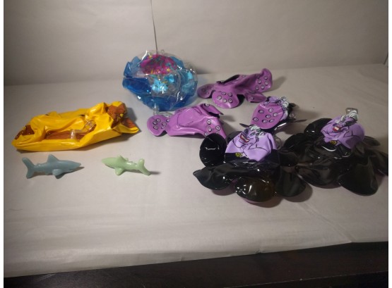 McDonalds And Burger King Meal Toys, Inflatable And For Water Use, Disney And Sharks C. 1990s