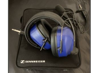 Sennheisser Headphone/microphone Headset With Certificate Ref. # 128895 And Branded Carrying Case