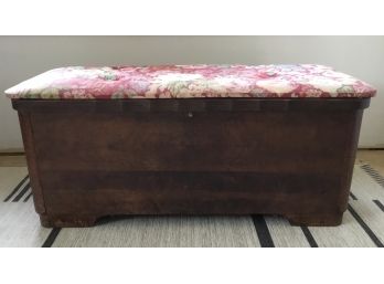 Vintage Lane Cedar Chest, Upholstered Top