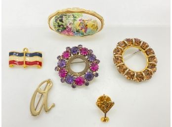 Five Vintage Brooches Pins & Lipstick Holder With Mirror Inside