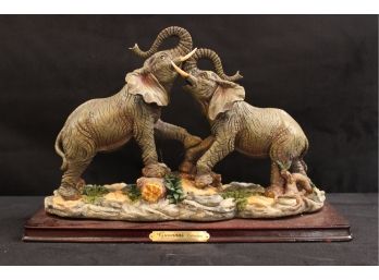 Collectors Ceramic Elephants On Base Giovanni Collection