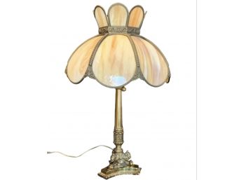 Beautiful Tiffany Style Table Lamp With Ornate Pedestal Base