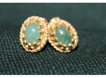 Estate Found Ladies 14k Gold And Green Jade Stone Jewelry Earrings