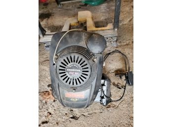 Honda Vertical OHC Gas Powered Engine GVC190 - From A Pressure Washer - Has Compression