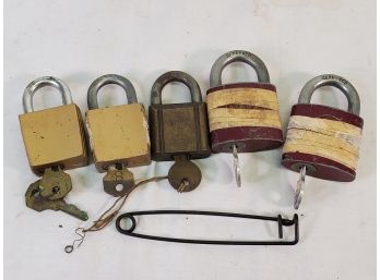 Assorted Vintage Yale & Corbin Padlocks All With Keys!!