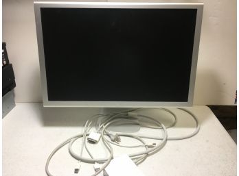 Apple A1082, 23' Cinema Display Monitor, Flat Mac Screen. In Metallic Light Gray Finish.