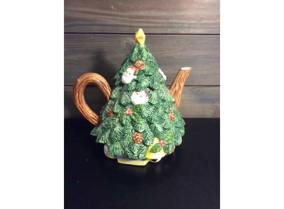 Nantucket Porcelain Christmas Tree Teapot
