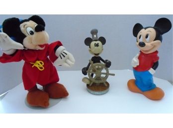 Vintage Mickey Mouse Wizard, Steam Boat Willie And Mickey Bank