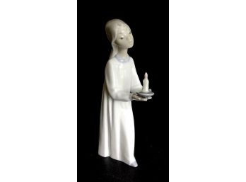 8 1/2' Lladro Girl Holding Candle Porcelain Figurine