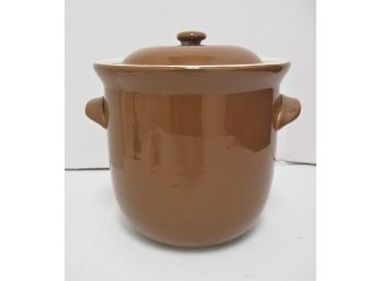 Vintage Hall USA Brown Glazed Lidded 9' Soup Or Bean Pot