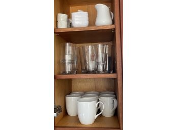Miscellaneous Glassware And Mugs
