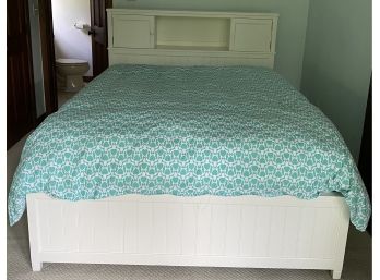 Full/queen Bed With Lots Of Storage