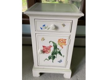 One Drawer One Door Paint Decorated Lexington Furniture Stand